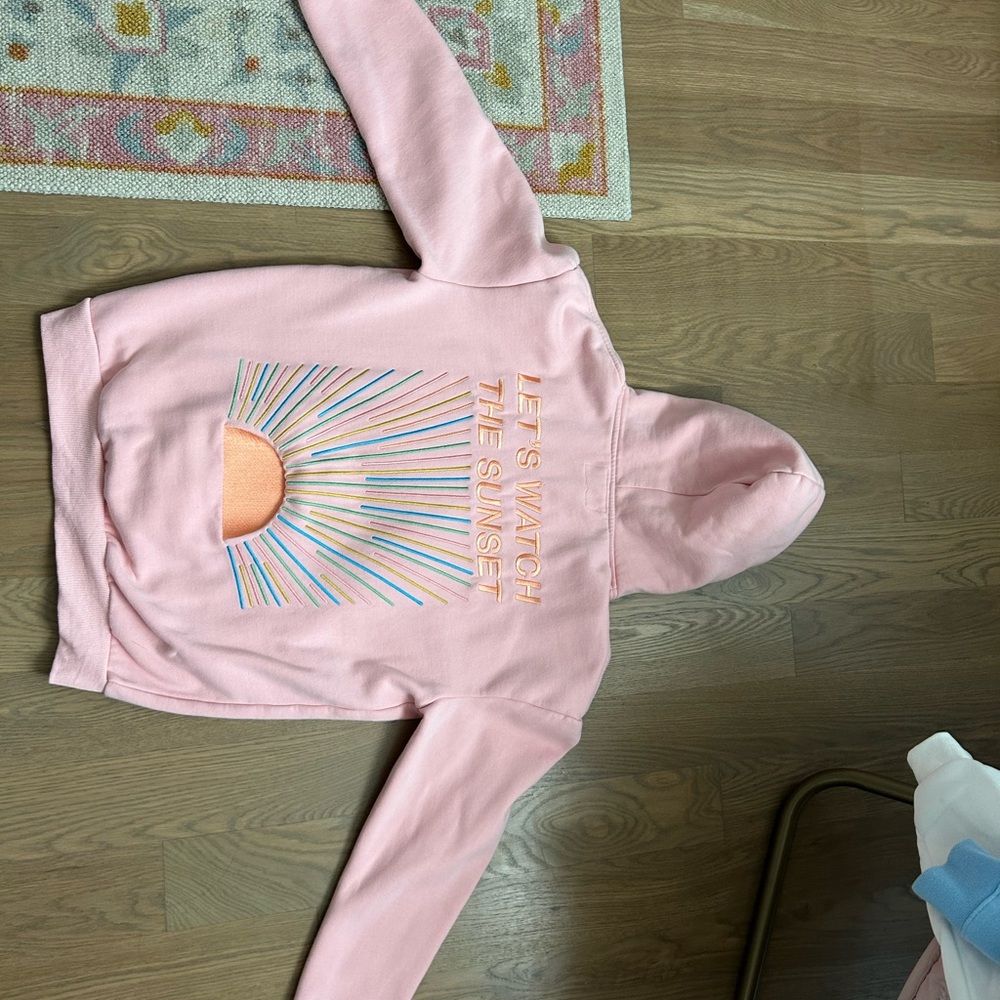 Dandy Worldwide let’s watch the sunset hoodie in pink.